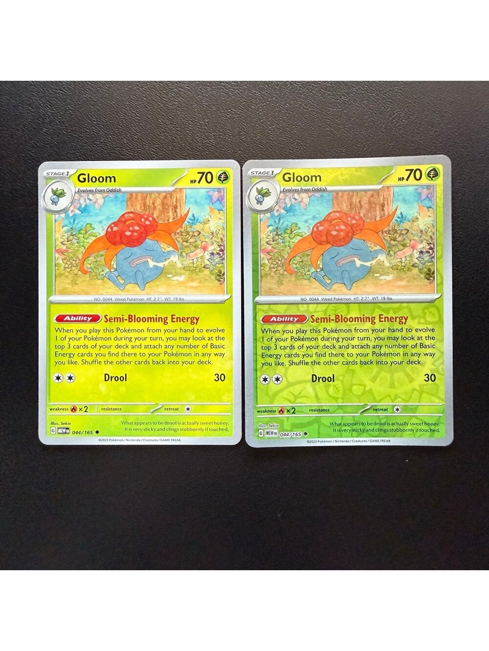 GLOOM 044/165 NORMAL UNCOMMON AND REVERSE HOLO SCARLET & VIOLET 151